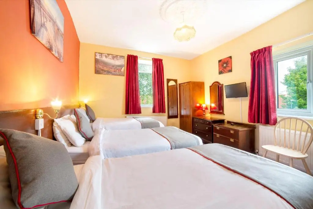 OYO The Royal Hotel - Chambres