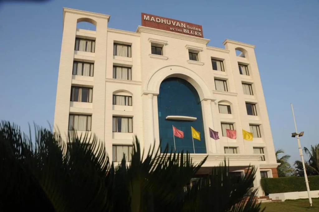 Daksh The Madhuvan Suites Dwarka