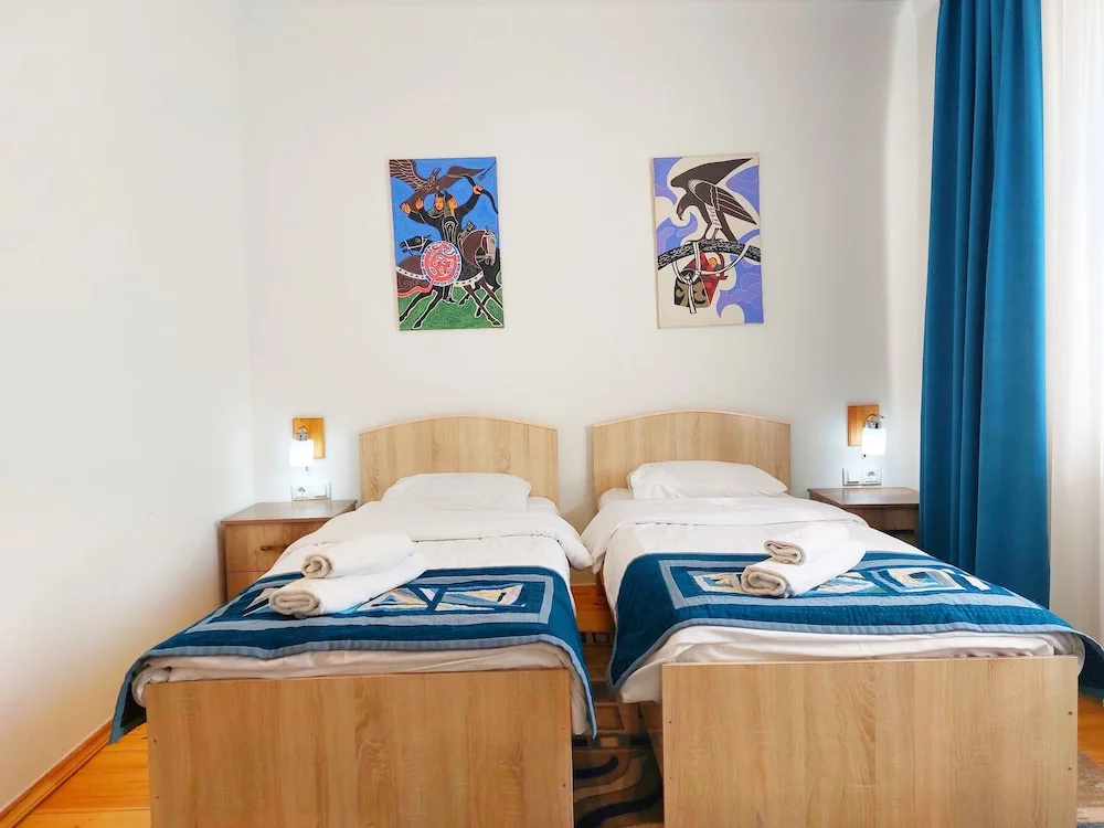 Economy room