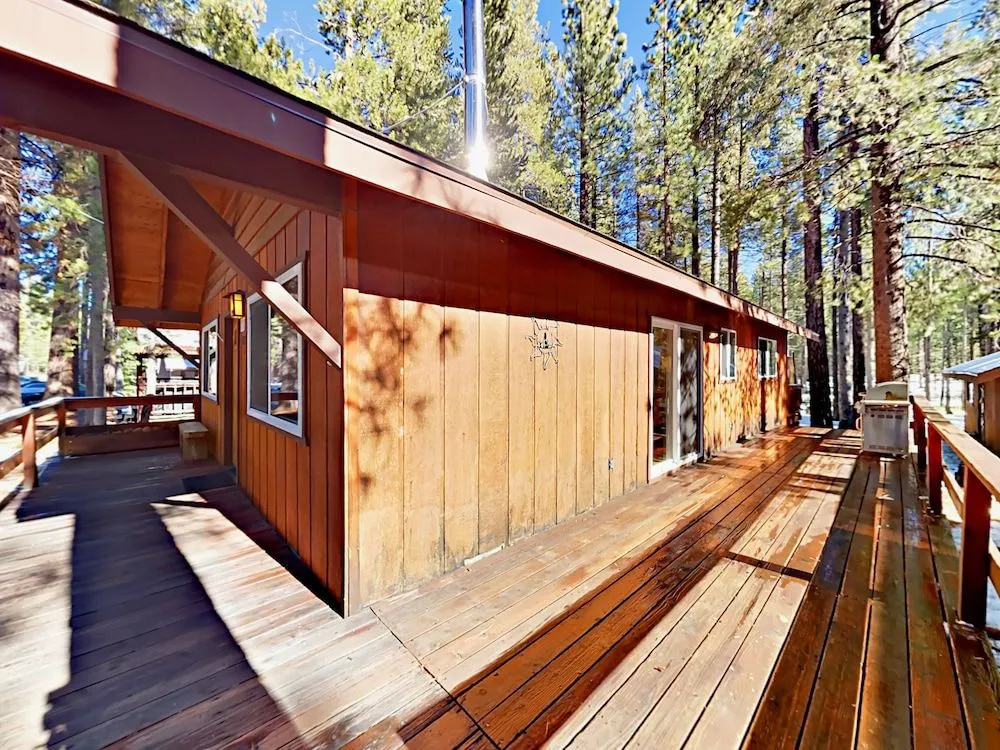 1805 Chibcha St Cabin