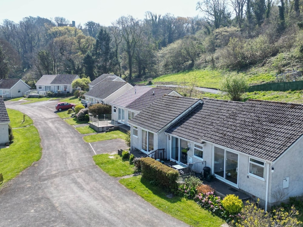 Bayview 32 - 2 Bedroom Chalet - Bayview Oxwich