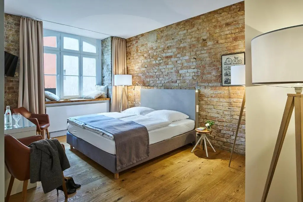 Comfort Double room (full double bed)