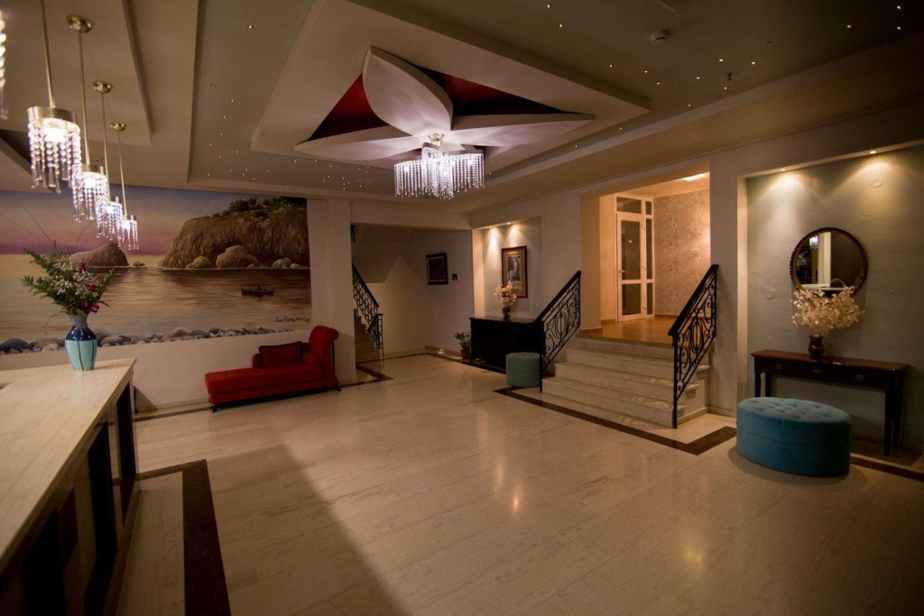 Hotel photo 2
