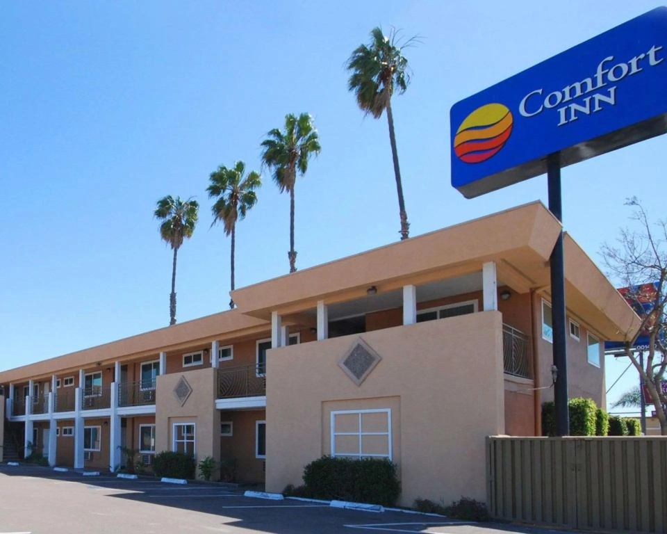 Comfort Inn San Diego Airport At The Harbor - Chambres