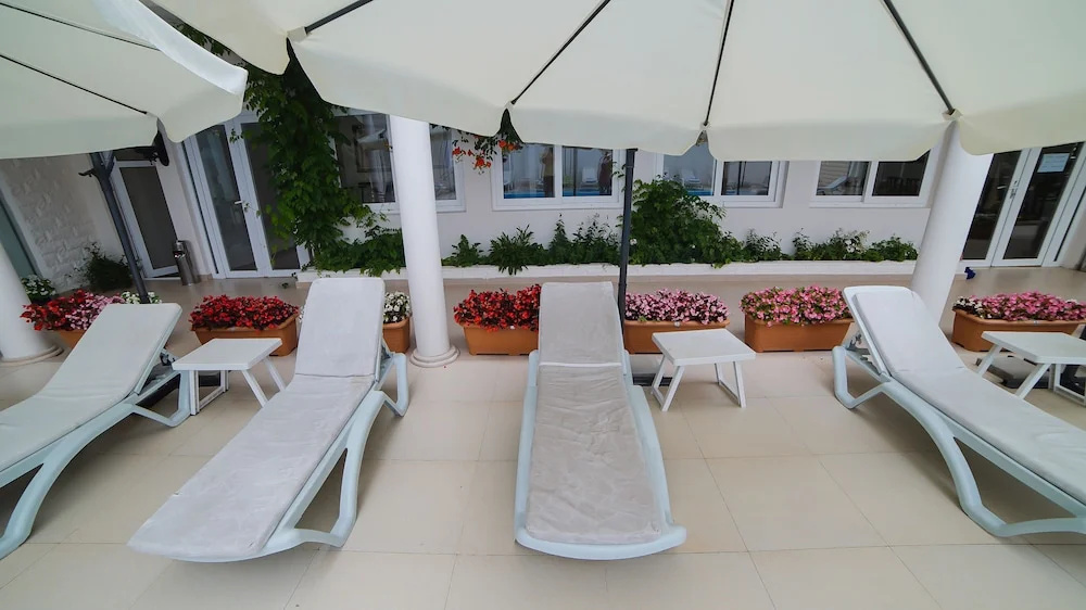 Kobuleti Beach Club - 2