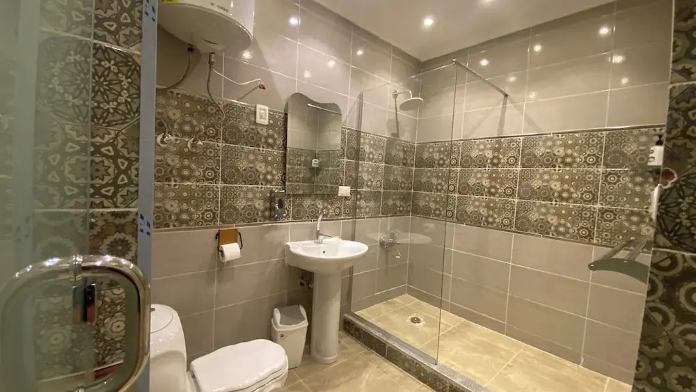 Seven Pyramids Inn - фото 8