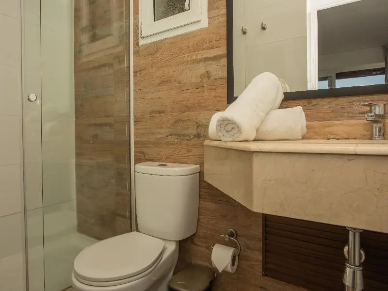 Superior Double room with sea view (full double bed)