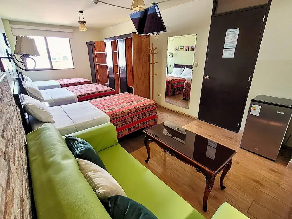 Standard Triple room