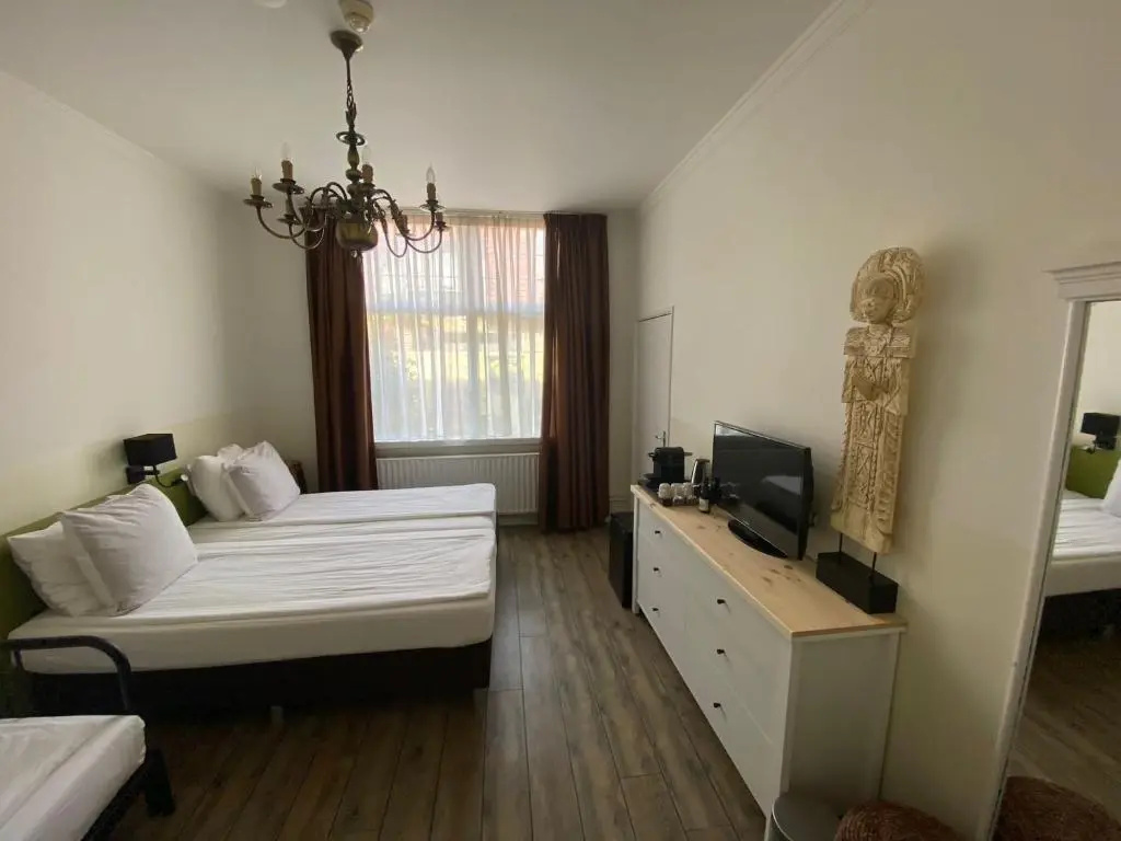 Hotel Buren - Chambres
