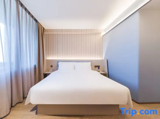 Superior Double room (full double bed)