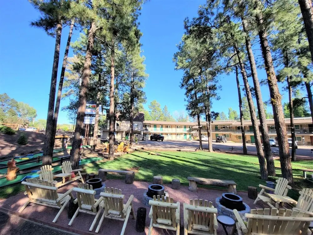 Antlers Inn