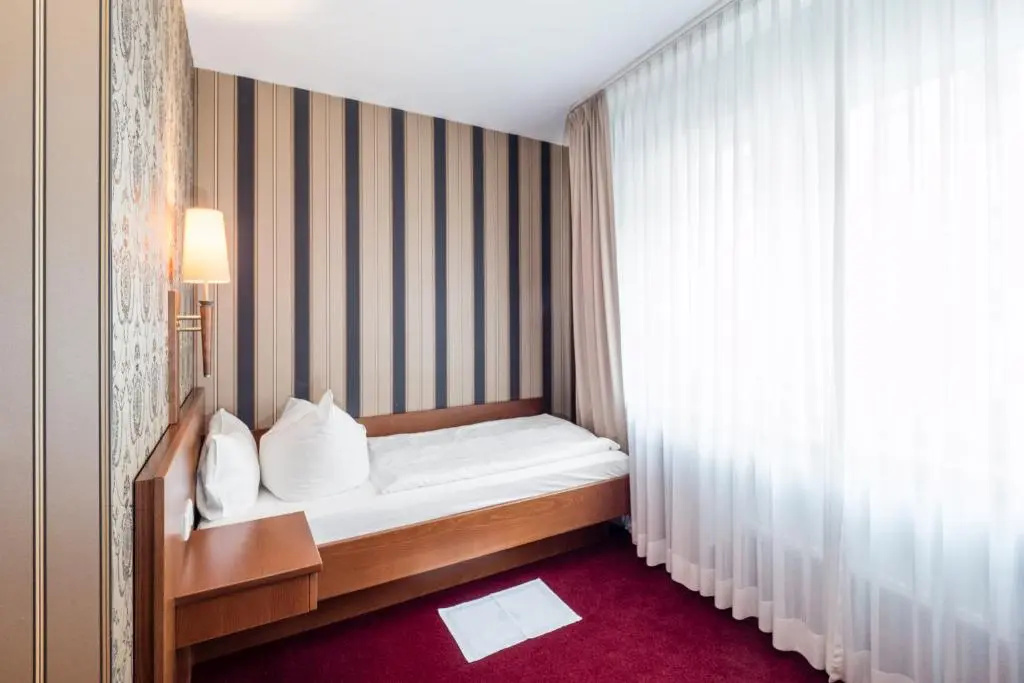 Hotel Deutsches Haus - Chambres