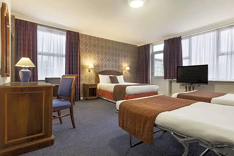 Ramada by Wyndham Crawley Gatwick - Chambres