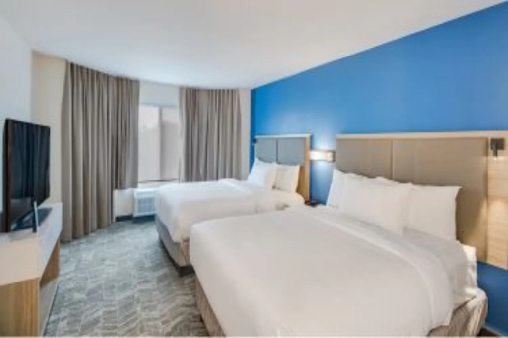 SpringHill Suites by Marriott Dallas NW Hwy/I35E — фото