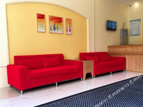 T8 Holiday Chain Hotel Wuhan Huangpu Main Street