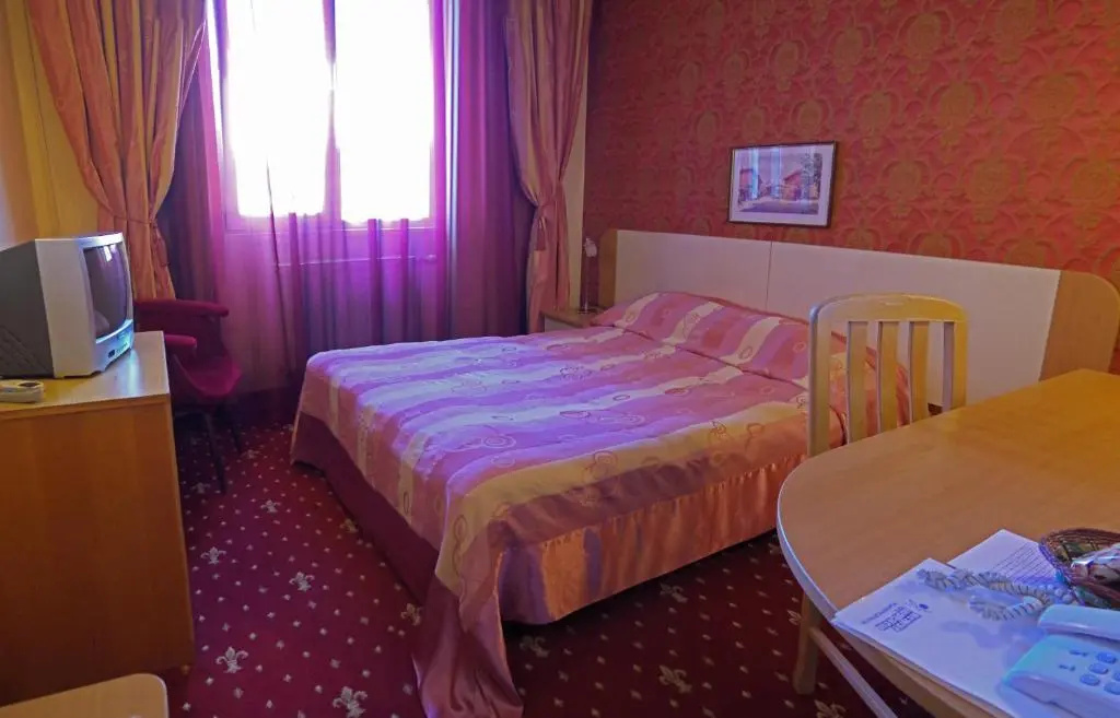 Hotel Balkan - Chambres