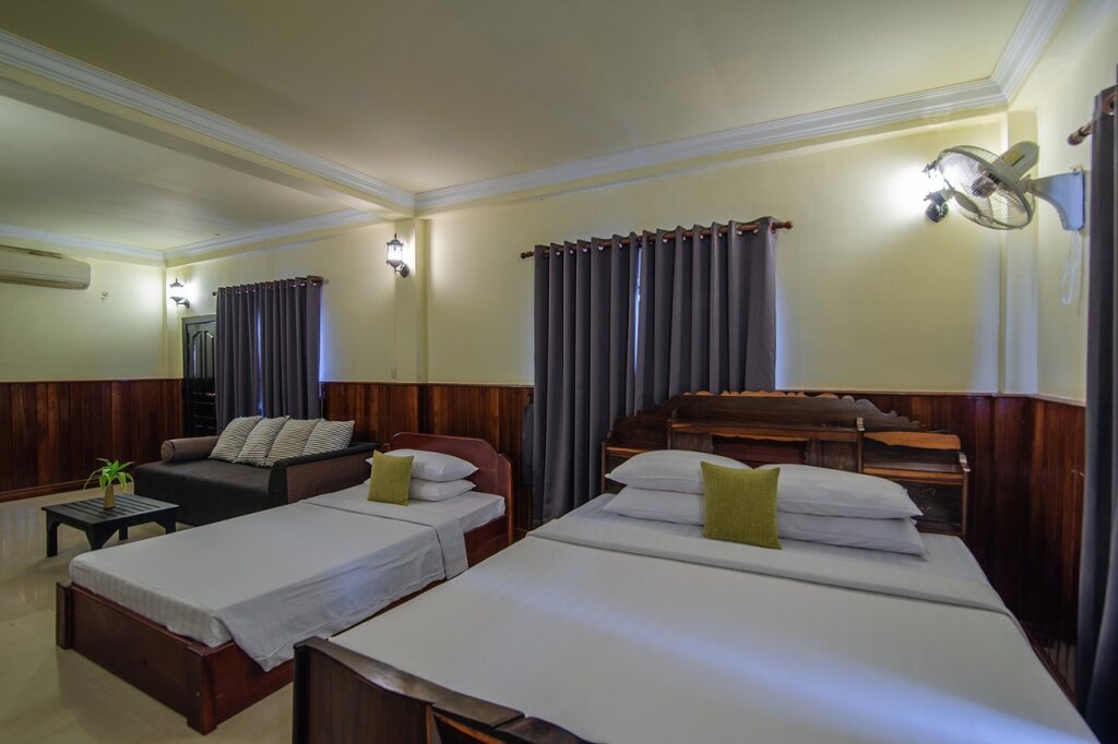 Salasara Hotel by null