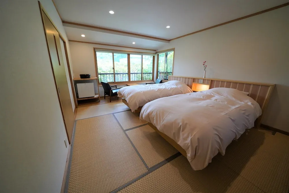 Standard Single room with balcony