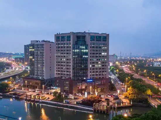 Hanting Express Suzhou International Educational Park
