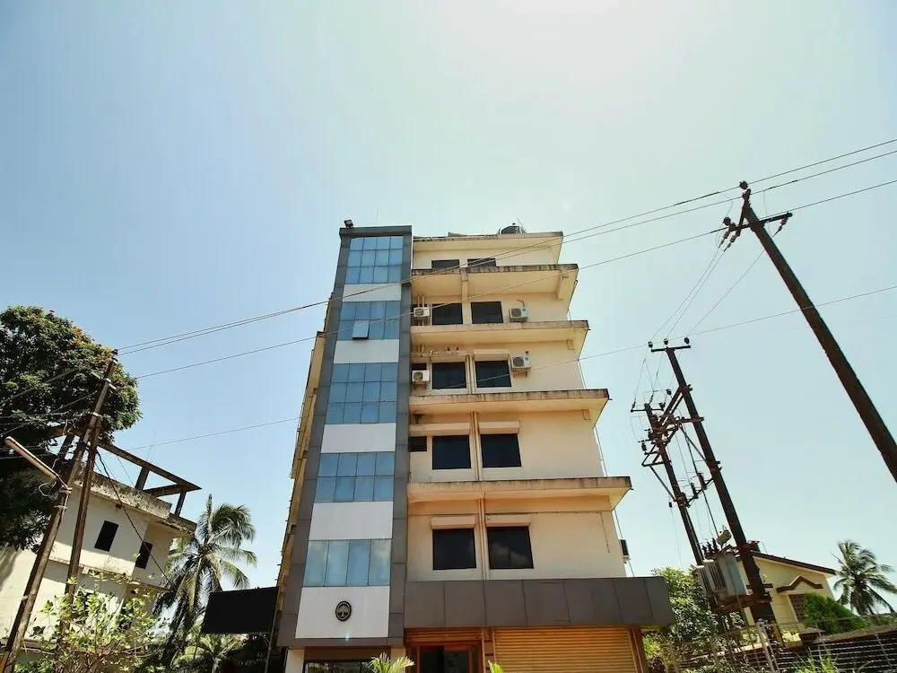 Vijaya Residency by OYO Rooms