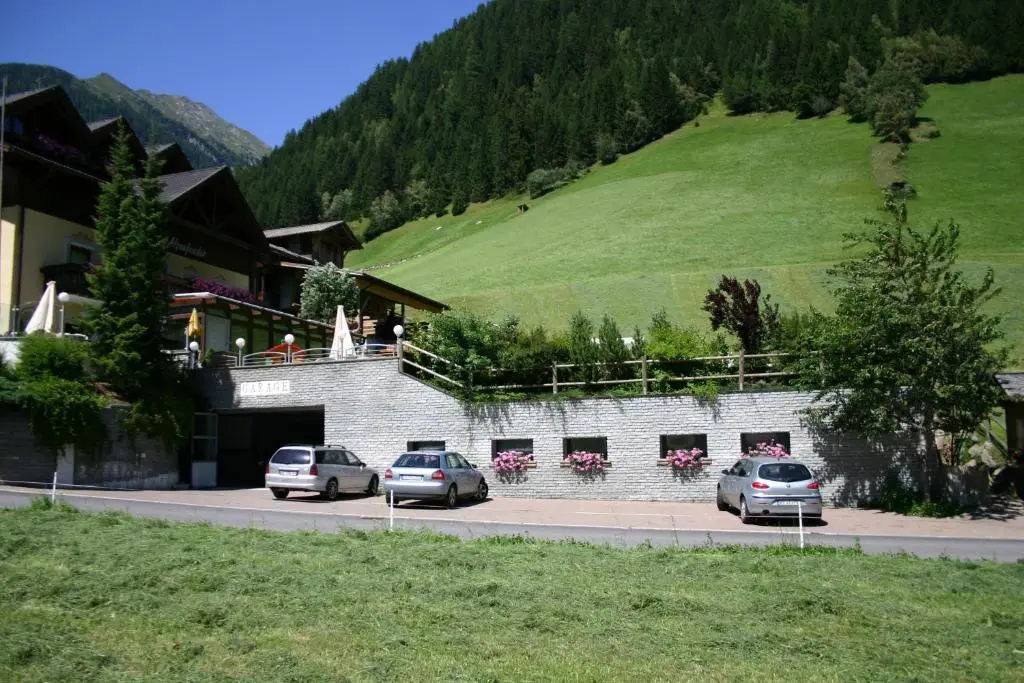 Hotel Alpenfrieden - Chambres