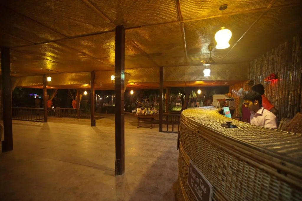 Symphony Palms Beach Resort - Général