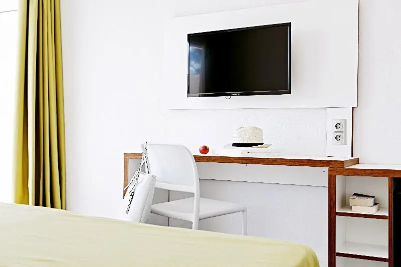 Globales Cala Blanca - Chambres