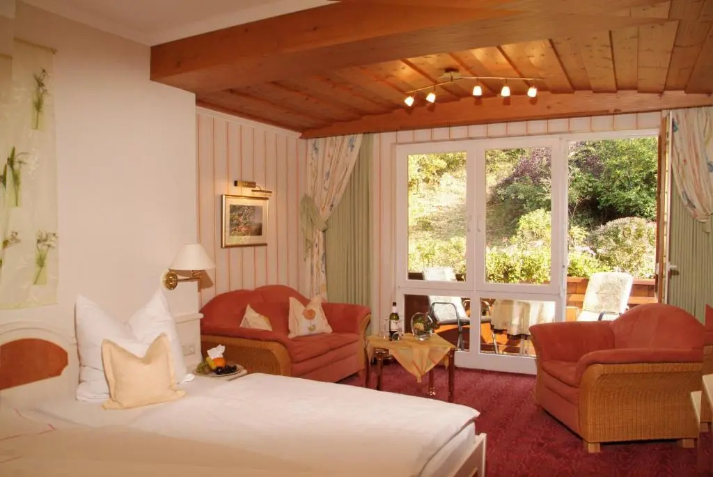 Hotel Zum weißen Stein - Chambres