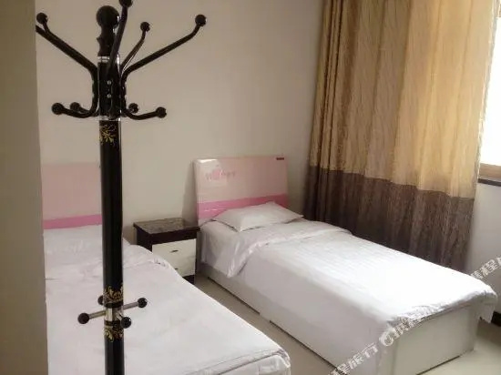 Rujia Express Hotel