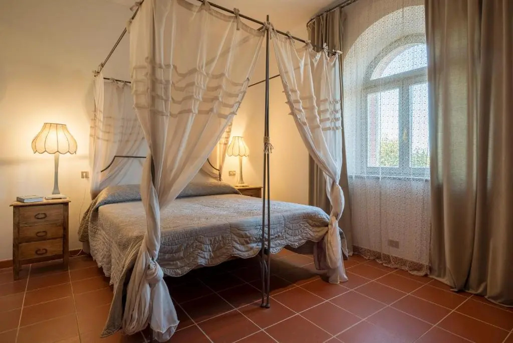1 Bedroom Duplex Apartment