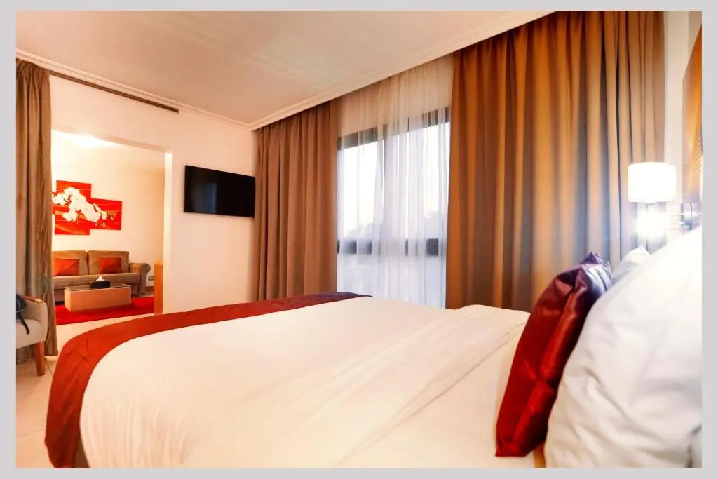 Deluxe Double room (full double bed)