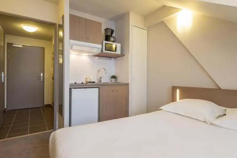 Appart'City Confort Reims Centre - Chambres