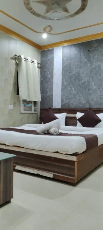 Mahaveer International By OYO Rooms