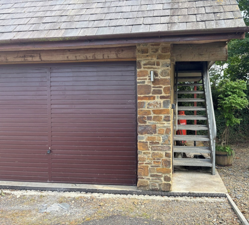 Hayes Lodge Coach House
