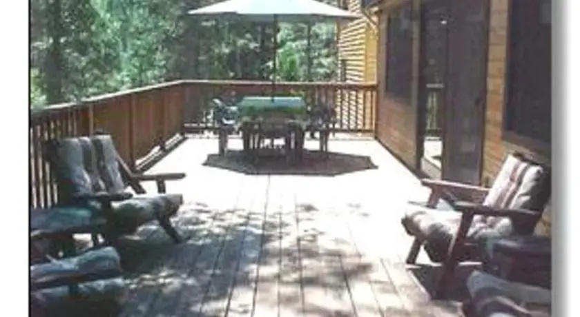 RedAwning Cabin #9N Fox Hollow