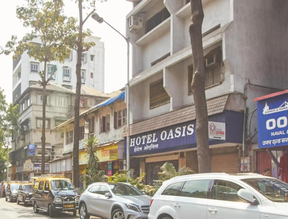 Hotel Oasis