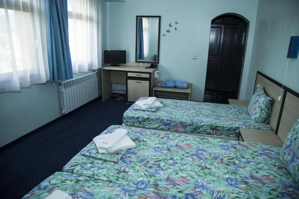Hotel Emaly Green - Chambres
