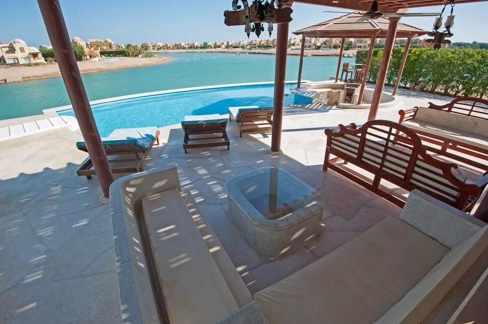 Lagoon Villa in El Gouna