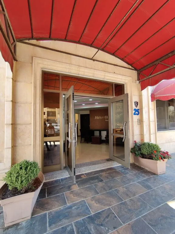 14 Lovely 1-bedroom Rental With Services Nearby