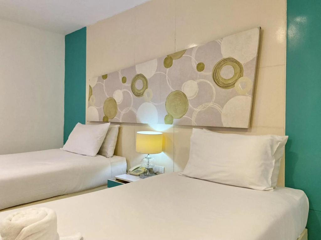 Hotel photo 12
