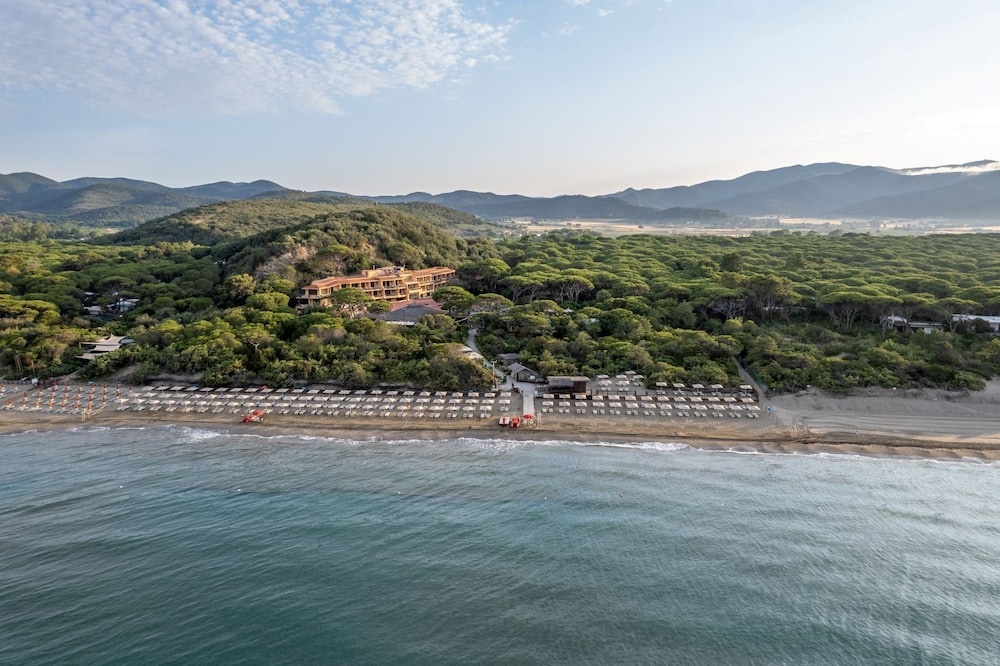 Beach & Waterfront