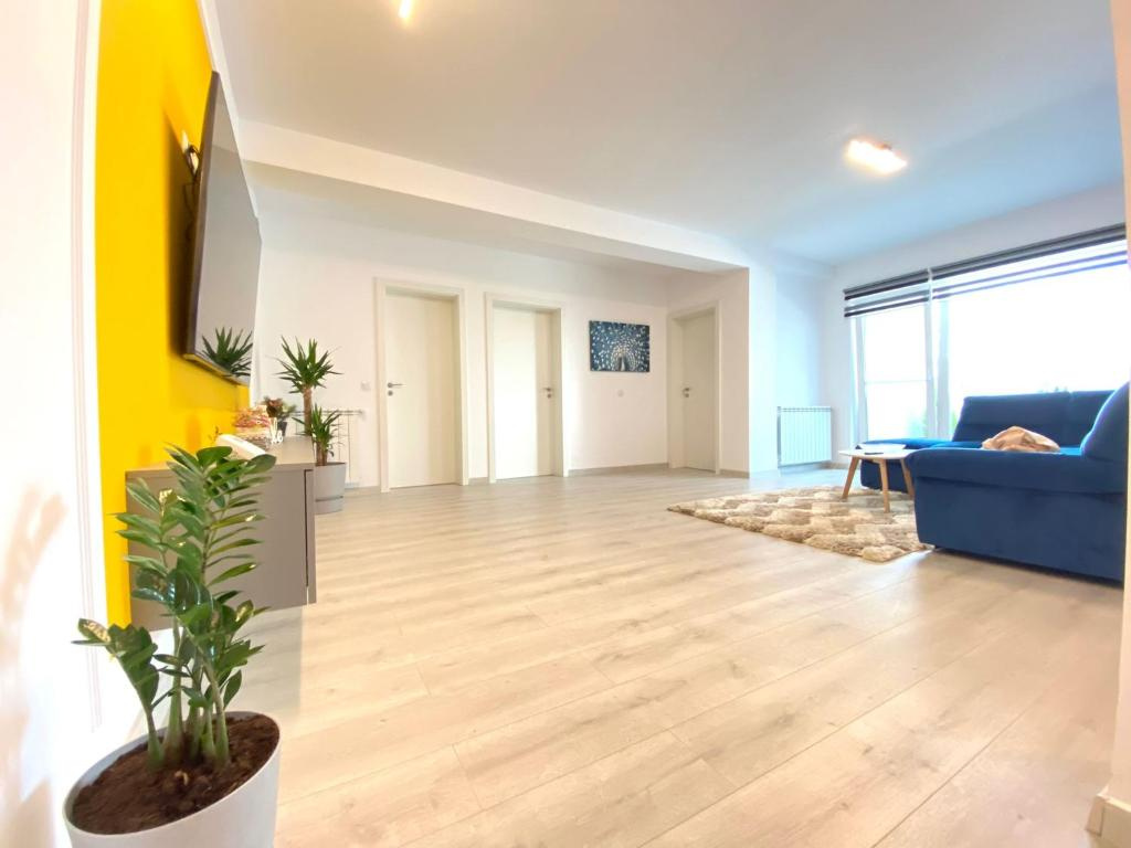 Hunyadi Luxury Kogalniceanu