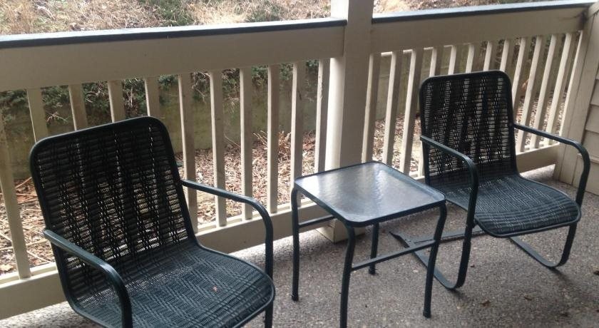 Balcony & Terrace