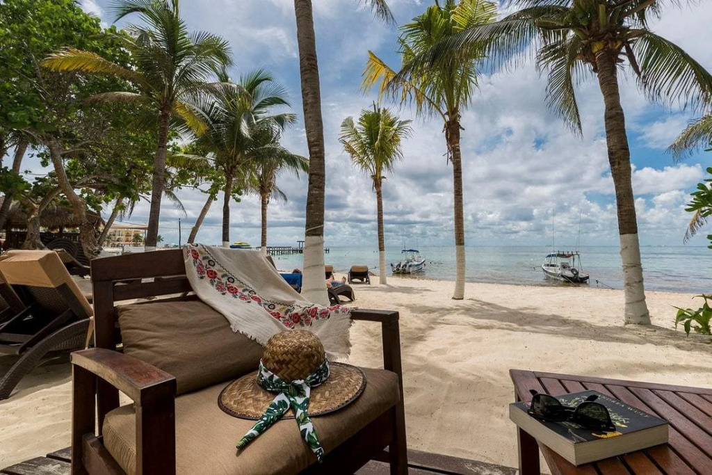 Playa Palms Beach Hotel - Général