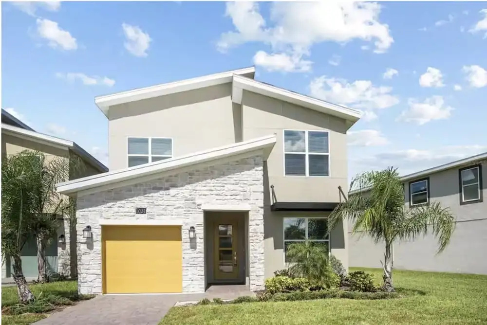 731 Whistling Straits Blvd.
