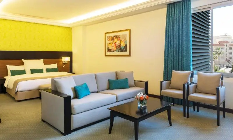 Corp Amman Hotel - Chambres