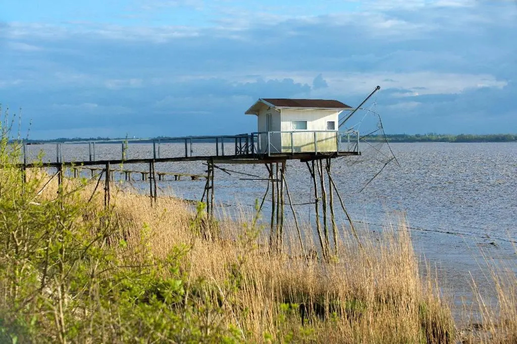 Beach & Waterfront