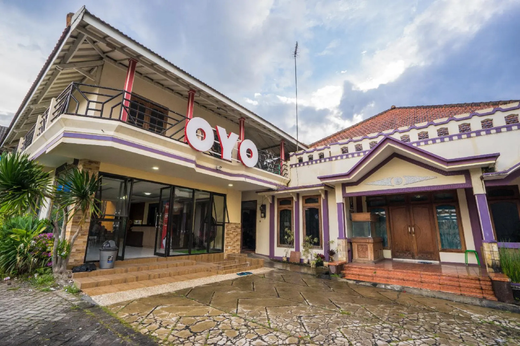 Hotel O Central Batu Near Jatim Park 3 Formerly Bunga Matahari Hotel