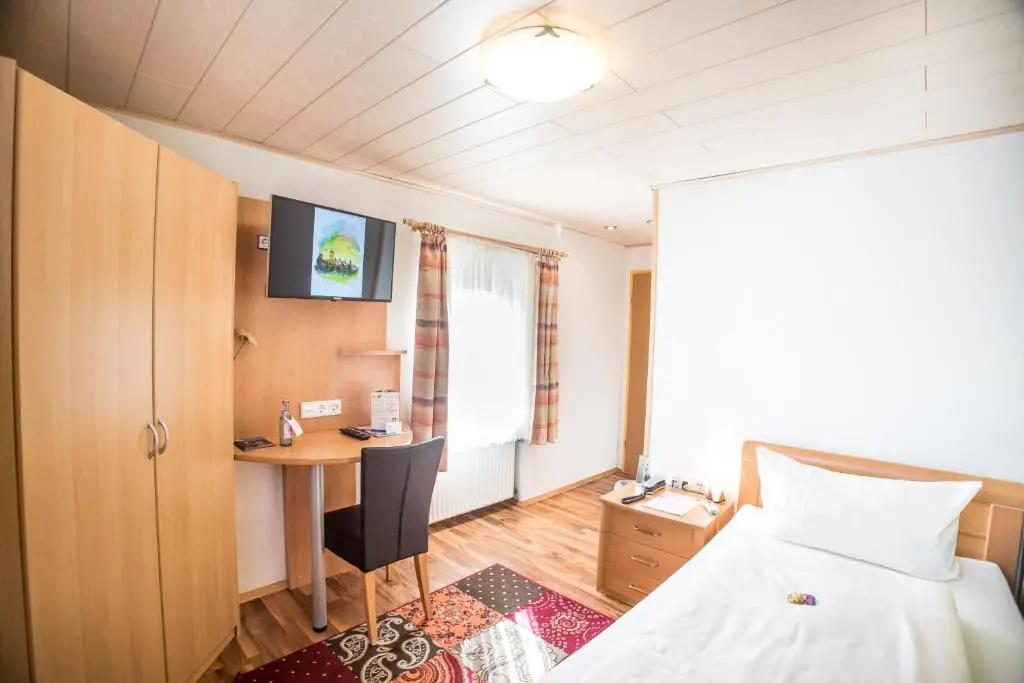 TIPTOP Hotel Burgblick - Chambres