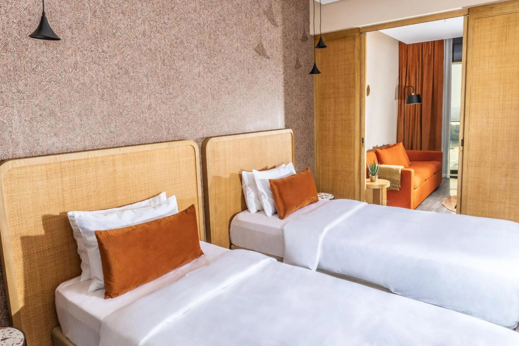 The House Hotel Al Khiran
